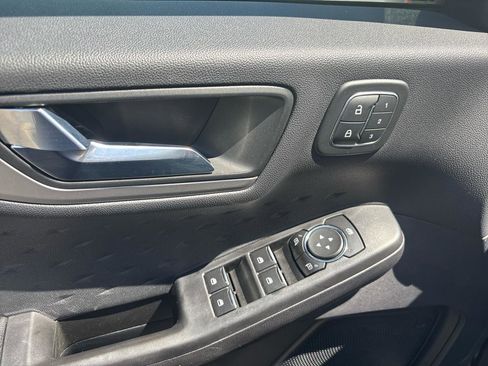 Used 2020 Ford Escape SEL FWD image 14