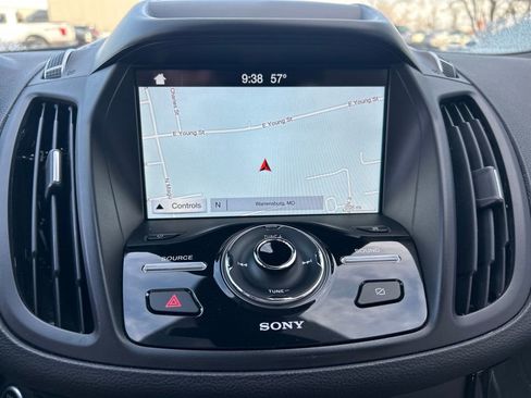 Used 2019 Ford Escape Titanium image 42