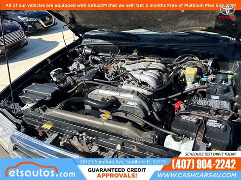 Used 2000 Toyota 4Runner Limited image 18