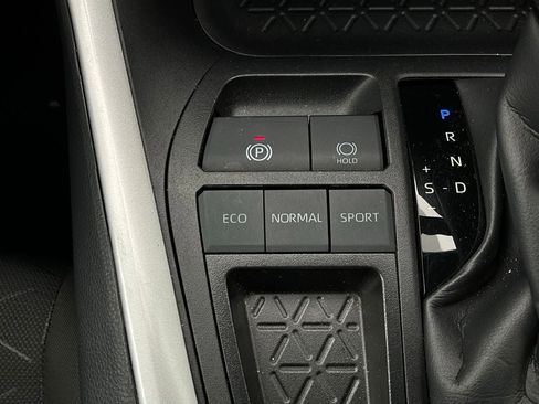 Used 2025 Toyota RAV4 XLE w/ Weather Package image 24