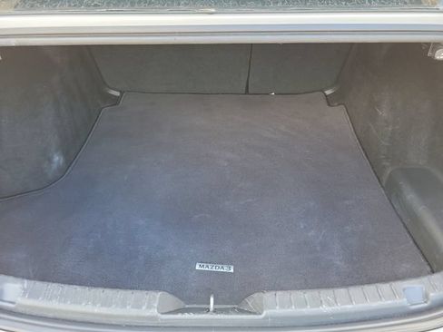 Used 2023 MAZDA MAZDA3 s FWD image 7