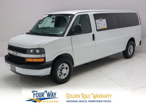 Used 2014 Chevrolet Express 3500 LT w/ LT Preferred Equipment Group RWD image 8