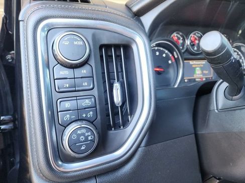 Used 2021 Chevrolet Silverado 3500 LTZ w/ LTZ Convenience Package AWD/4WD image 19