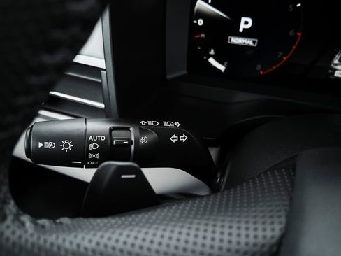 New 2026 Mitsubishi Outlander SE FWD image 32