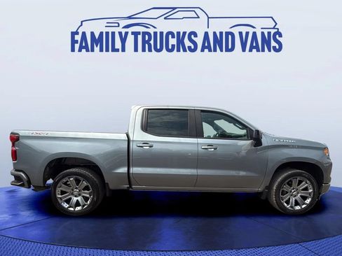 Used 2023 Chevrolet Silverado 1500 RST AWD/4WD image 6