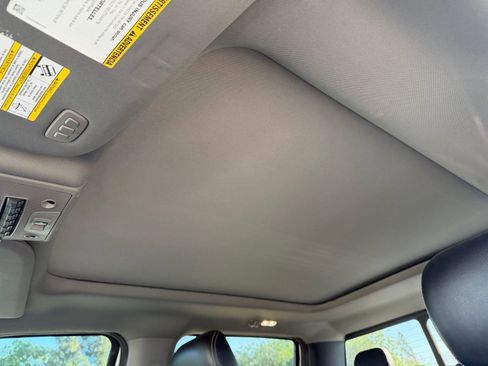 Used 2020 Ford F350 Lariat w/ Lariat Ultimate Package image 13