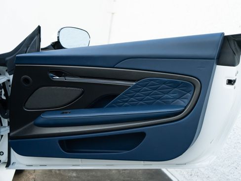 Used 2025 Aston Martin DB12 Convertible RWD image 41