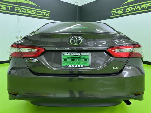 Used 2019 Toyota Camry LE FWD image 8