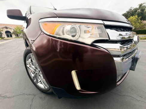 Used 2011 Ford Edge Limited w/ 301A Rapid Spec Order Code image 10