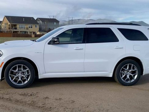New 2026 Dodge Durango GT image 5