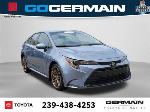 Certified 2025 Toyota Corolla LE w/ Convenience Package FWD image 3