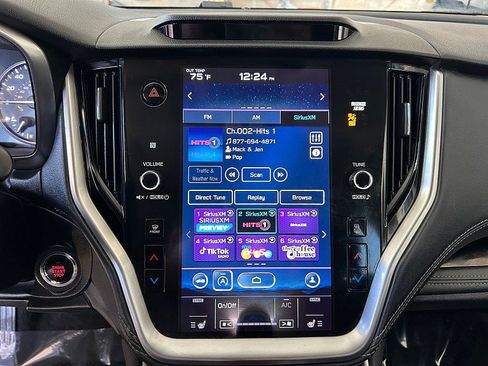 Used 2022 Subaru Outback Limited image 22