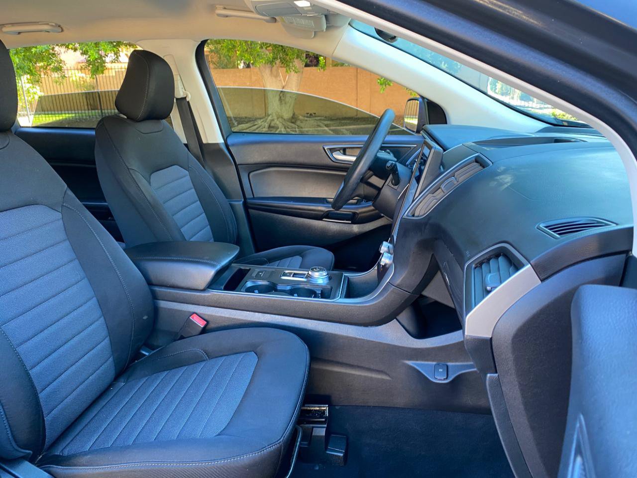 Used 2021 Ford Edge SE FWD image 51