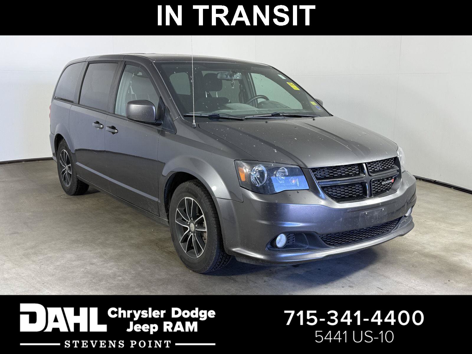 Used 2018 Dodge Grand Caravan SE FWD image 1