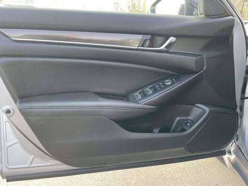 Used 2022 Honda Accord Sport image 17