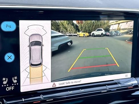 New 2026 Volkswagen Atlas Cross Sport SEL image 19