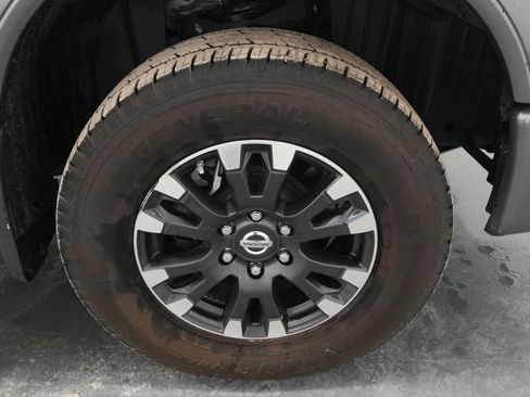 Used 2016 Nissan Titan PRO-4X image 12