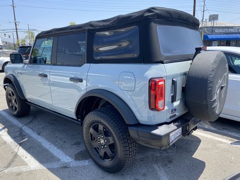 Used 2021 Ford Bronco Black Diamond AWD/4WD image 10