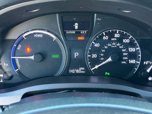 Used 2013 Lexus RX 450h AWD image 28