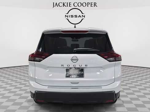 New 2026 Nissan Rogue SV w/ Cold Weather Package image 6
