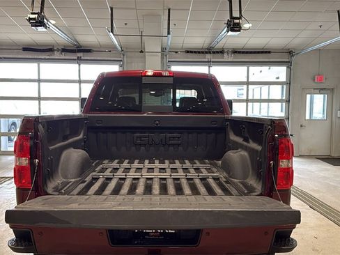 Used 2016 GMC Sierra 2500 SLT w/ Duramax Plus Package image 16