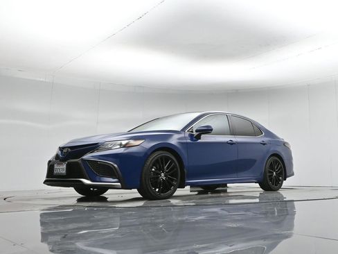 Used 2023 Toyota Camry XSE FWD image 50