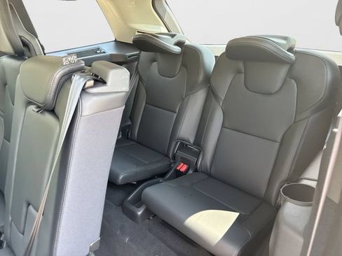 Certified 2024 Volvo XC90 B5 Core w/ Protection Package Premier AWD/4WD image 29