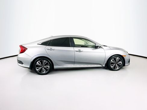 Used 2018 Honda Civic EX-T image 10