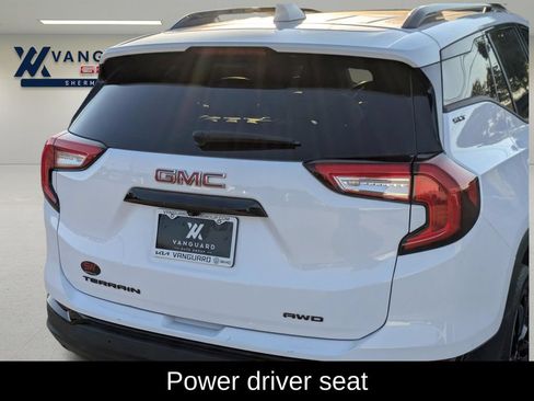Used 2024 GMC Terrain SLT w/ Tech Package AWD/4WD image 8