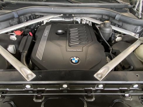 Used 2020 BMW X7 xDrive40i w/ Cold Weather Package AWD/4WD image 38