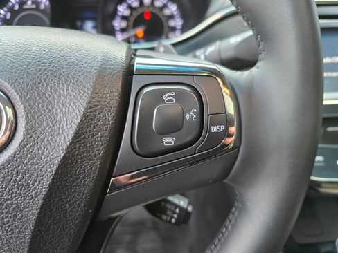 Used 2016 Toyota Avalon Touring image 22