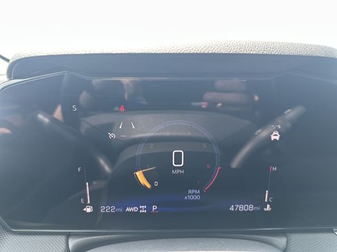 Used 2025 Chevrolet TrailBlazer LT AWD/4WD image 20