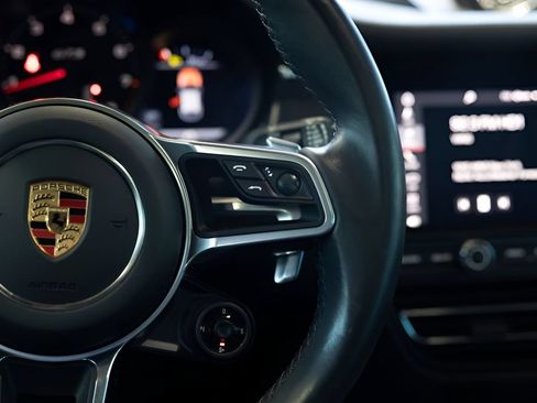 Used 2021 Porsche Macan GTS w/ Premium Package Plus (PF9) AWD/4WD image 35