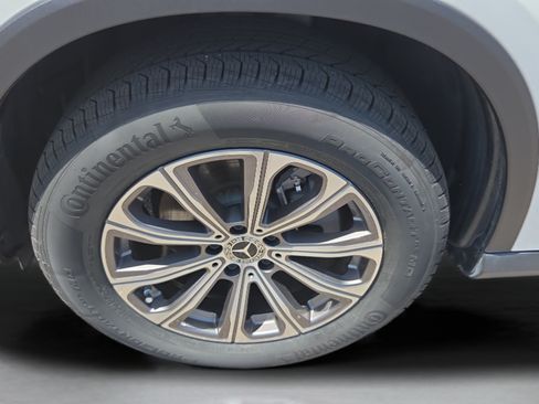 Used 2023 Mercedes-Benz GLC 300 4MATIC image 28