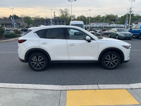 Used 2017 MAZDA CX-5 Grand Touring image 6