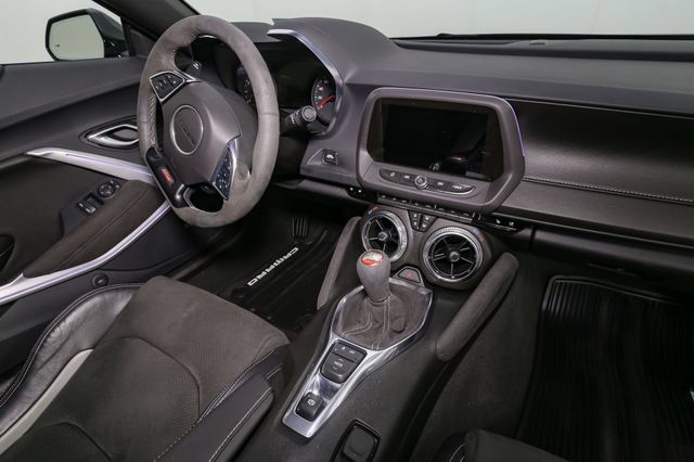 Used 2023 Chevrolet Camaro SS RWD image 19