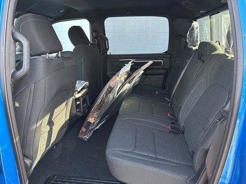 New 2026 RAM 1500 4x4 Crew Cab image 26