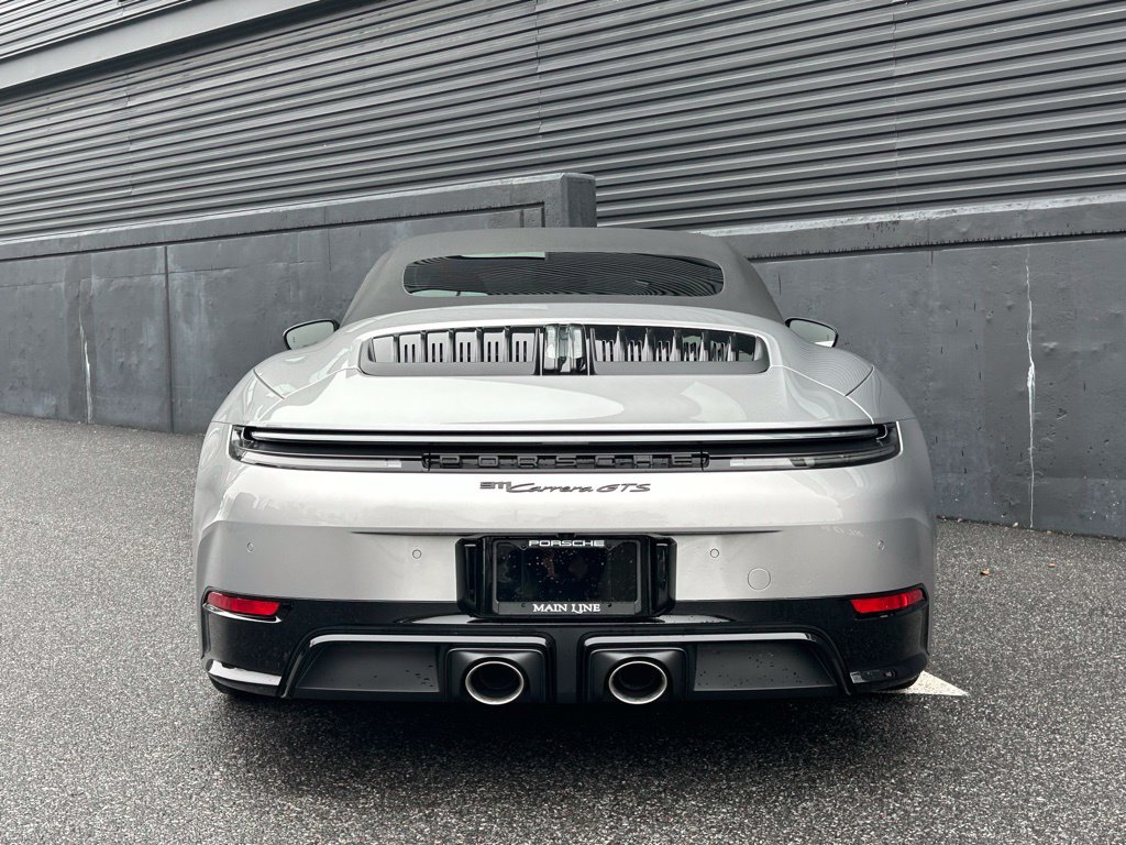 Certified 2026 Porsche 911 Carrera GTS RWD image 9