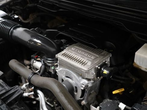 Used 2019 RAM 1500 Limited AWD/4WD image 36