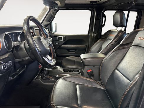 Used 2021 Jeep Gladiator Mojave AWD/4WD image 23