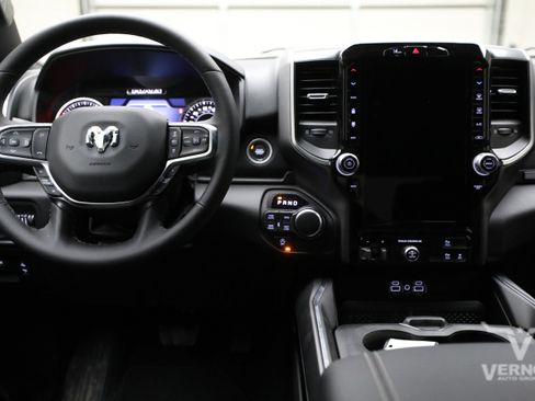 New 2026 RAM 1500 Big Horn AWD/4WD image 19