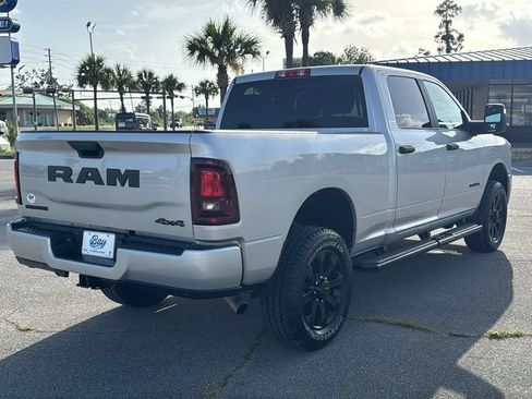 Used 2026 RAM 2500 Big Horn AWD/4WD image 5