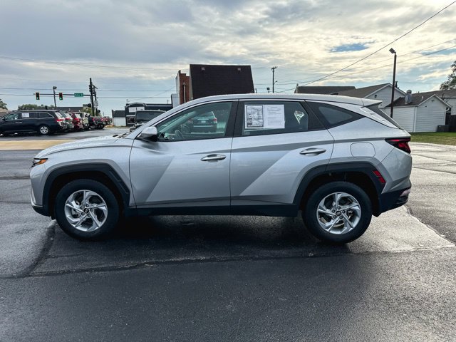 Used 2023 Hyundai Tucson SE AWD/4WD image 4