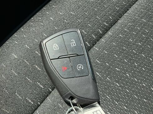Used 2025 Chevrolet Equinox EV LT FWD image 30