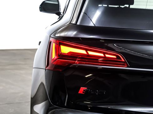 Used 2022 Audi SQ5 Premium Plus image 16