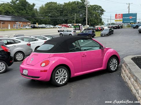 Used 2009 Volkswagen Beetle Convertible FWD image 13