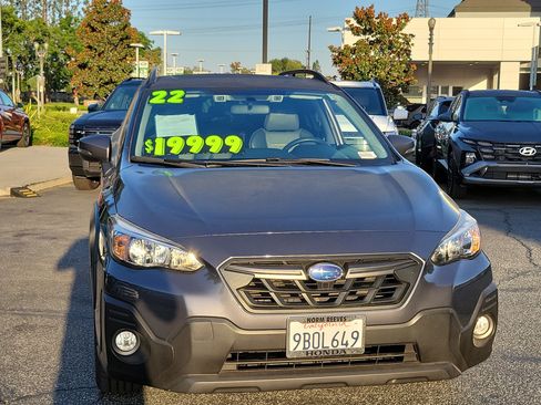 Used 2022 Subaru Crosstrek 2.5i Sport w/ Moonroof Package AWD/4WD image 32