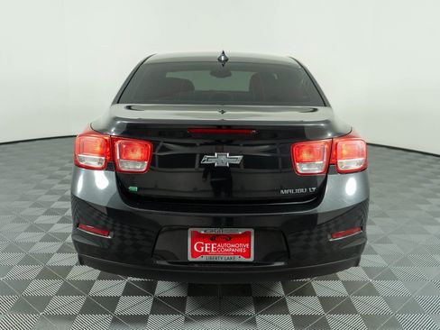 Used 2015 Chevrolet Malibu LT image 5