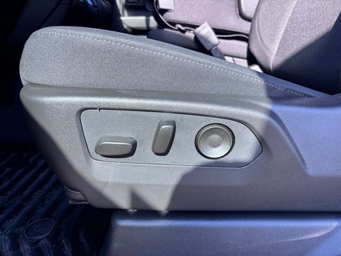 New 2026 Chevrolet Silverado 2500 Custom w/ Custom Value Package image 20