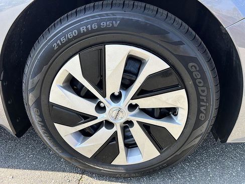 Used 2021 Nissan Altima 2.5 S image 12